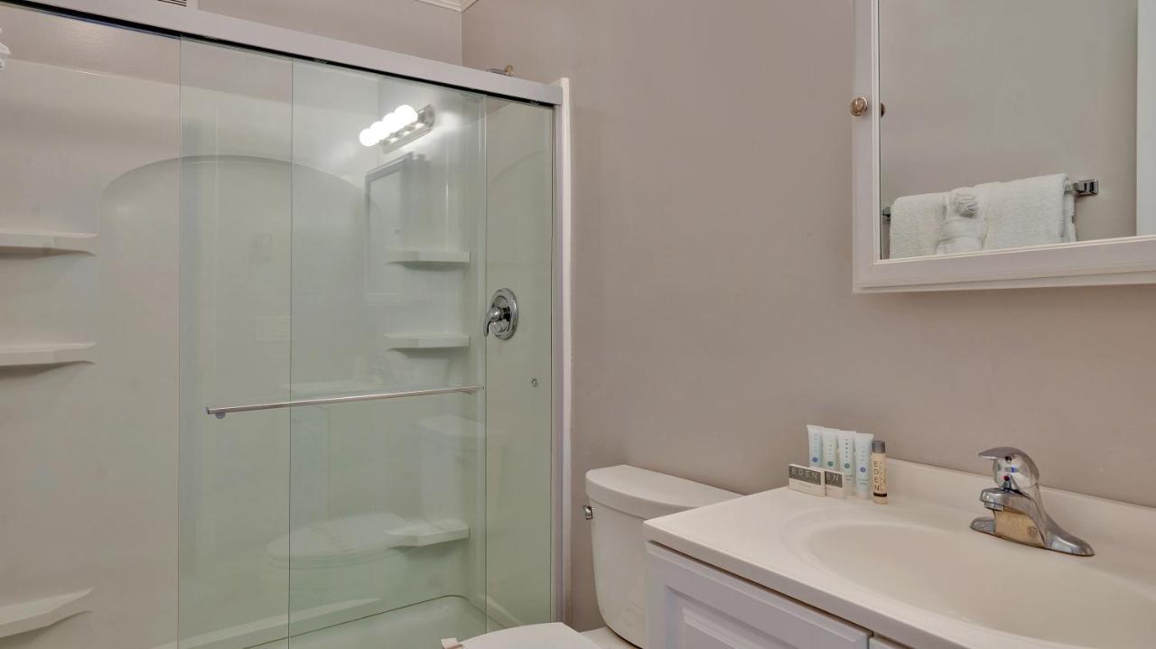 Montauk Oceanside Suites Экстерьер фото